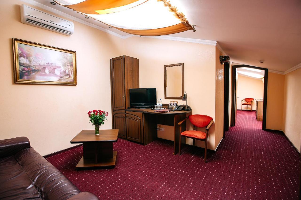 Edem Hotel 3*